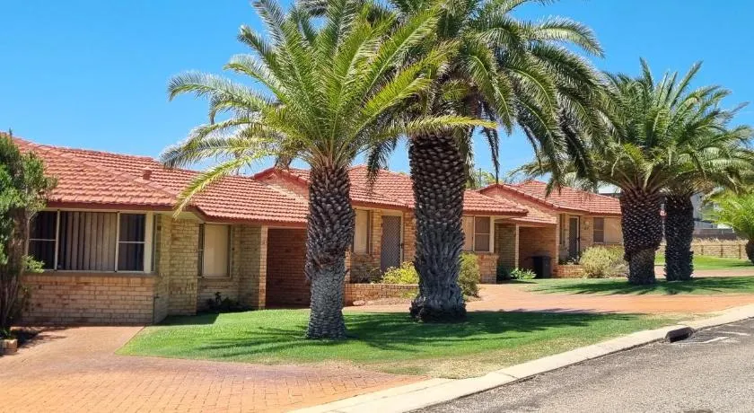 Kalbarri Holiday Villas B - Image 1