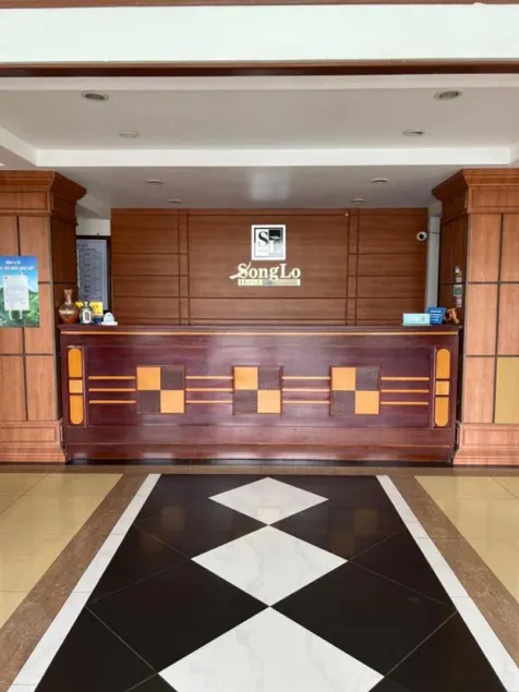 Khách Sạn Sông Lô - Image 1