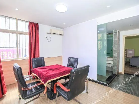 TukE China Light Residence Hotel - Image 1