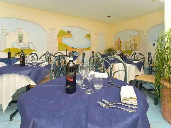 Hotel Il Nespolo - Image 1