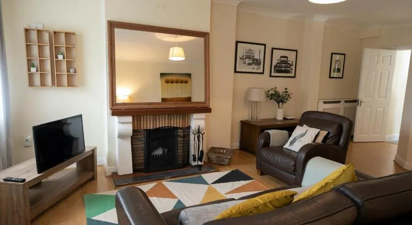 GuestReady - Beautiful Apartment in Dublin 4 - Image 1