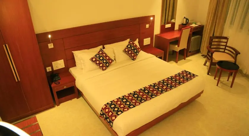 Hotel Victoria International - Image 1