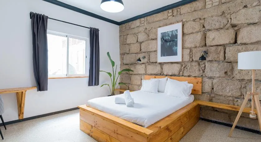 Cathedral Apartment - Image 1