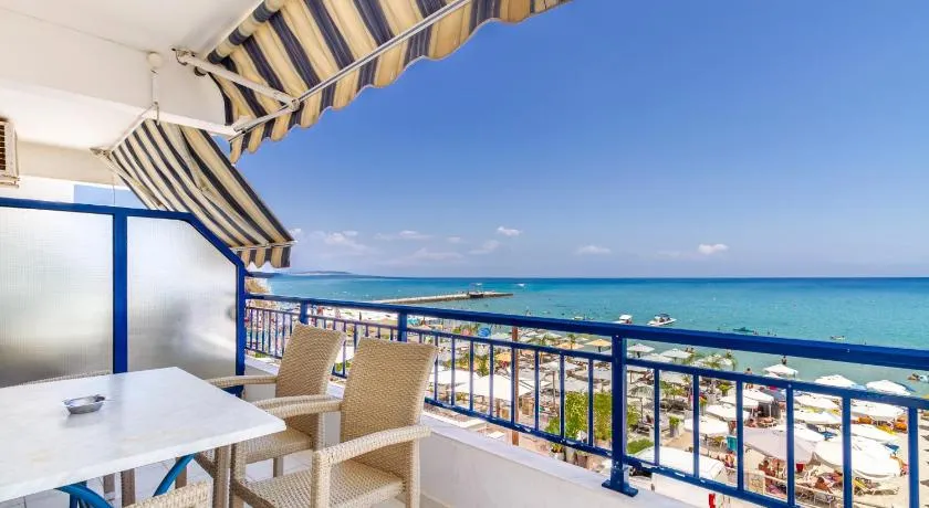 Poseidon Edge by RentalsPro - Kallithea Halkidiki - Image 1