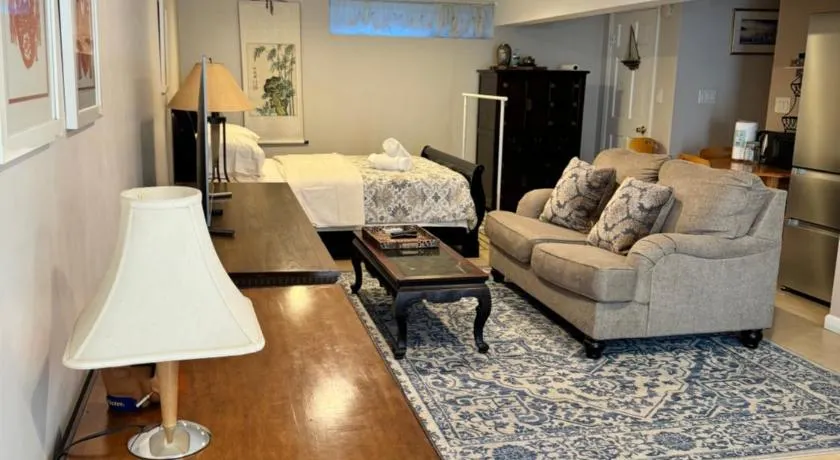 Fresh Meadow Studio - Image 1