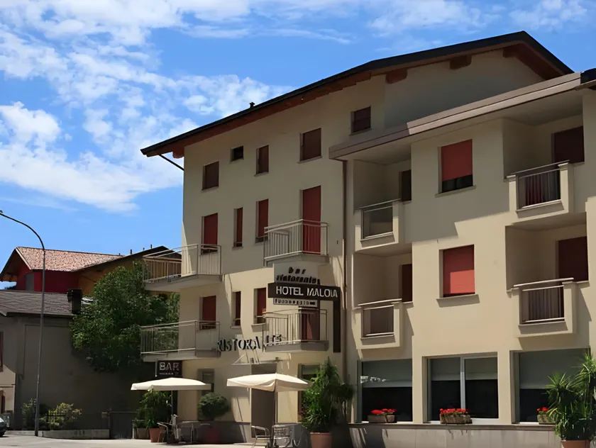 Hotel Maloia - Image 1