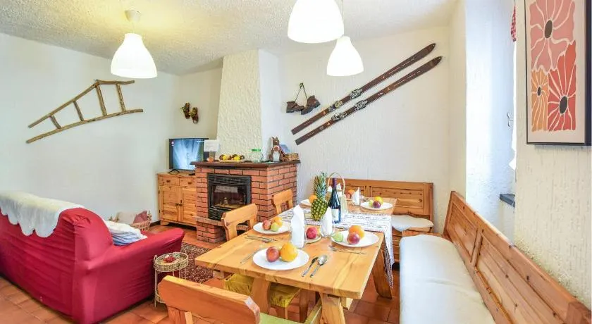 Ponte di Legno, bekväm lägenhet med bekväm och mysig vind - Image 1