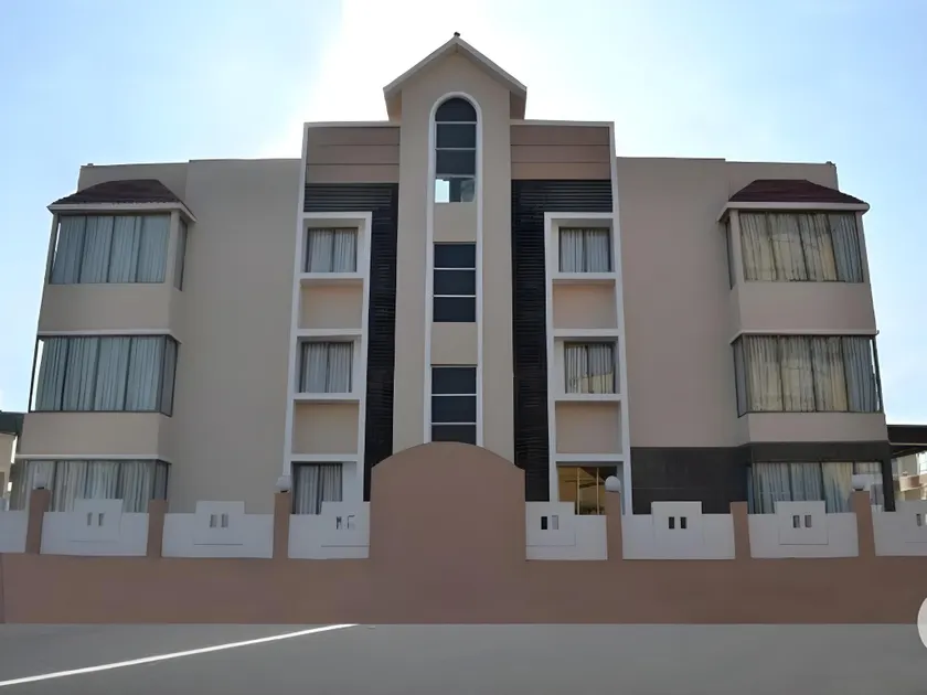 Gold Coast Beach Resort - Image 1