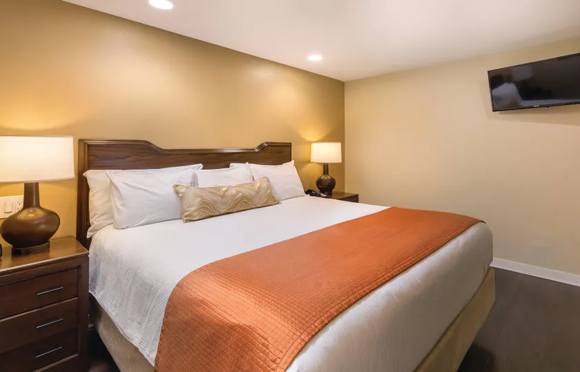 Orange Tree Resort - Image 1