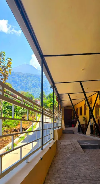 Holi Homestay Trawas - Image 1