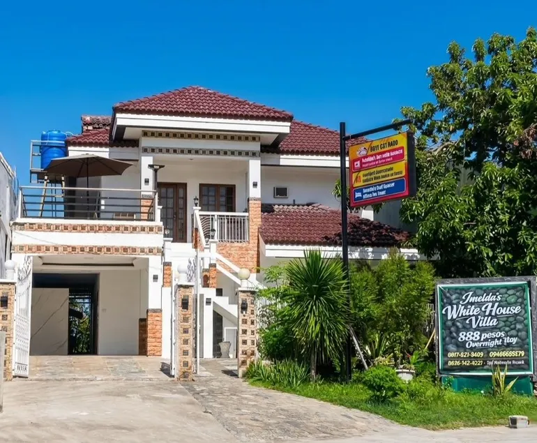 Imelda's White House Villa - Image 1