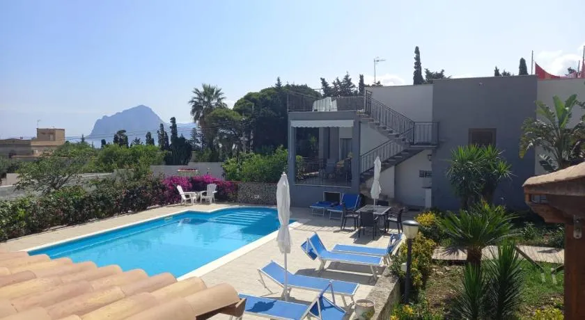 B&B Villa Giulia Tonnara di Bonagia - Image 1