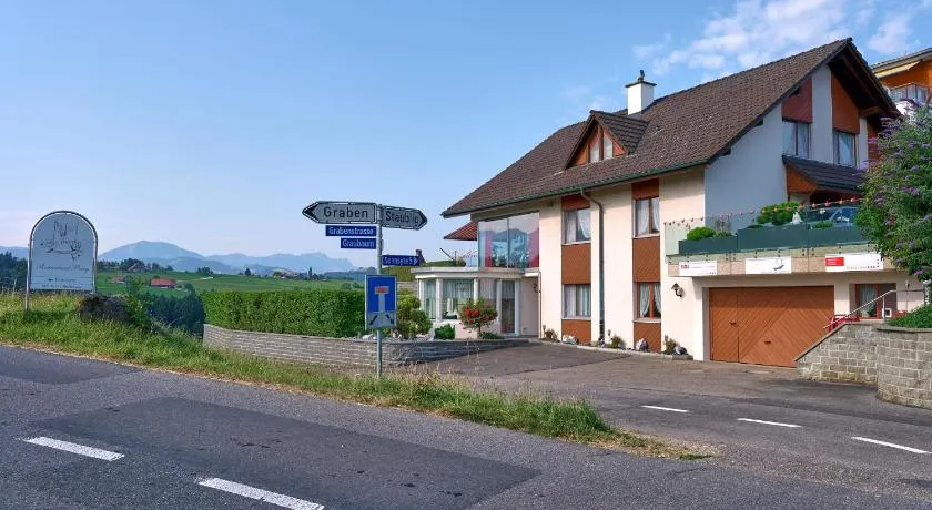 Ruhige Zimmer im Grünen und Studio im Naherholungsgebiet - Image 1