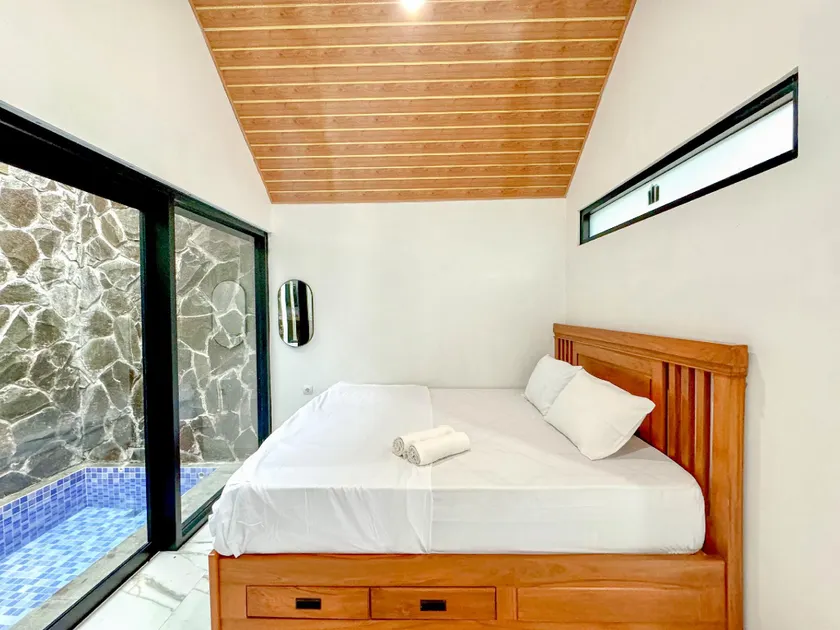 Diyanis Glamping Sekipan Tawangmangu Mitra RedDoorz - Image 1