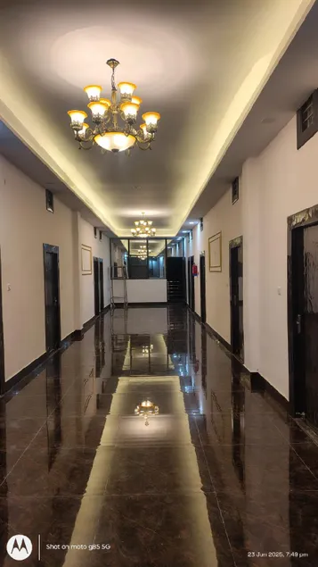 hotel Neelgiri - Image 1