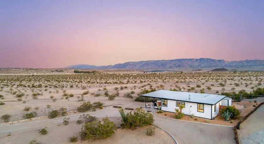 The Joshua Tree Chalet - Image 1