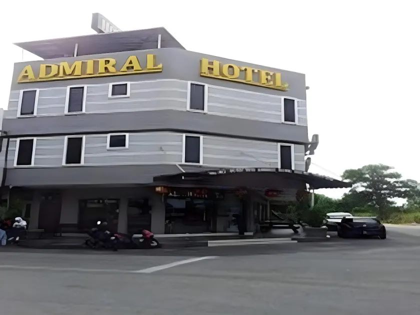 Admiral Hotel - Image 1