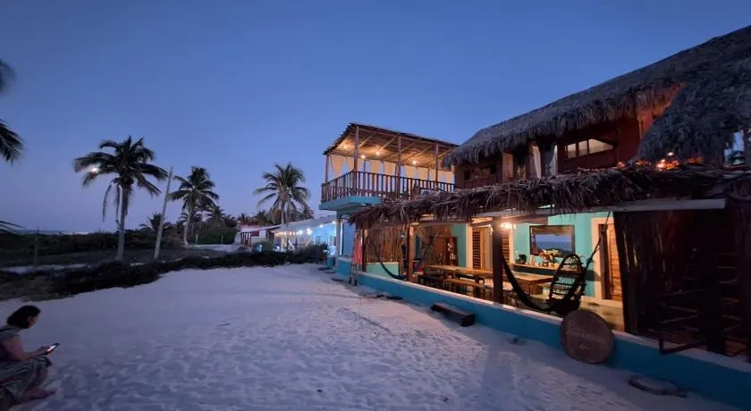 Casa Awakening, Beach-front - Image 1