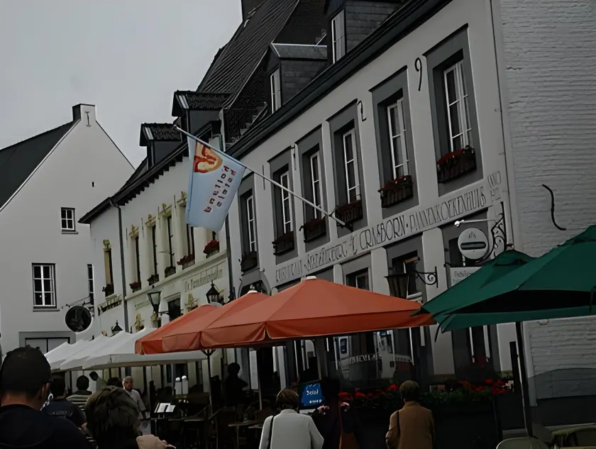Hotel Crasborn Thorn - Image 1