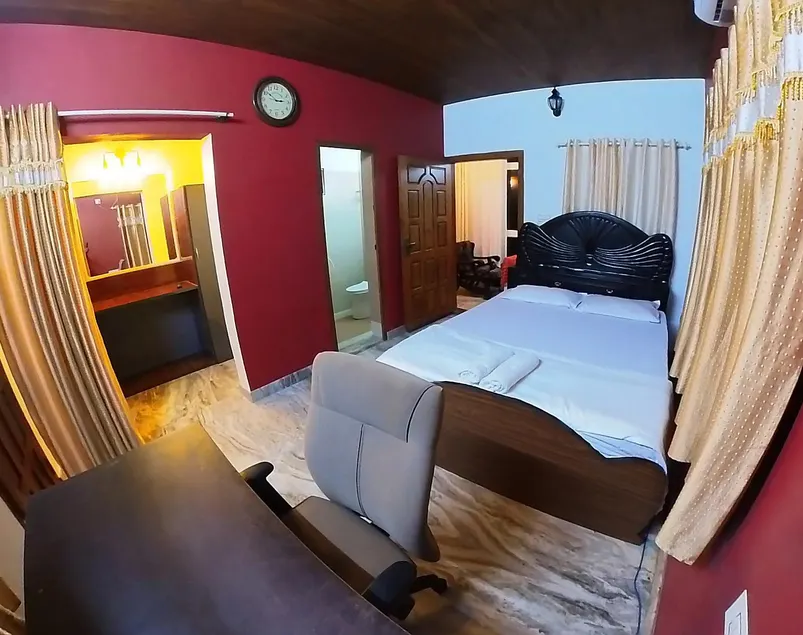 Homestay Resort Deluxe Room B1, Mattannur, Iritty - Image 1