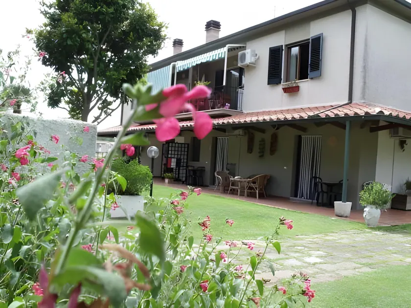 Villa Isabella - Image 1
