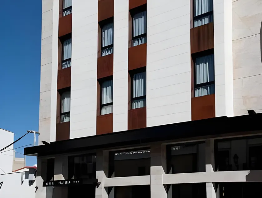 Hotel Paloma - Image 1
