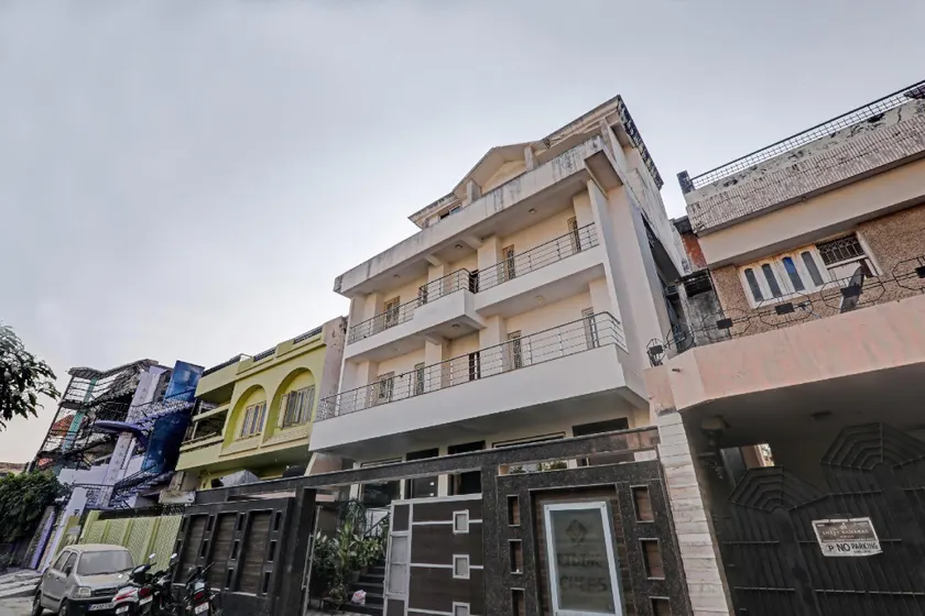 Hotel O Kk Guest House - Image 1