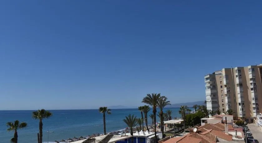Fantastic studio - beachfront - Image 1