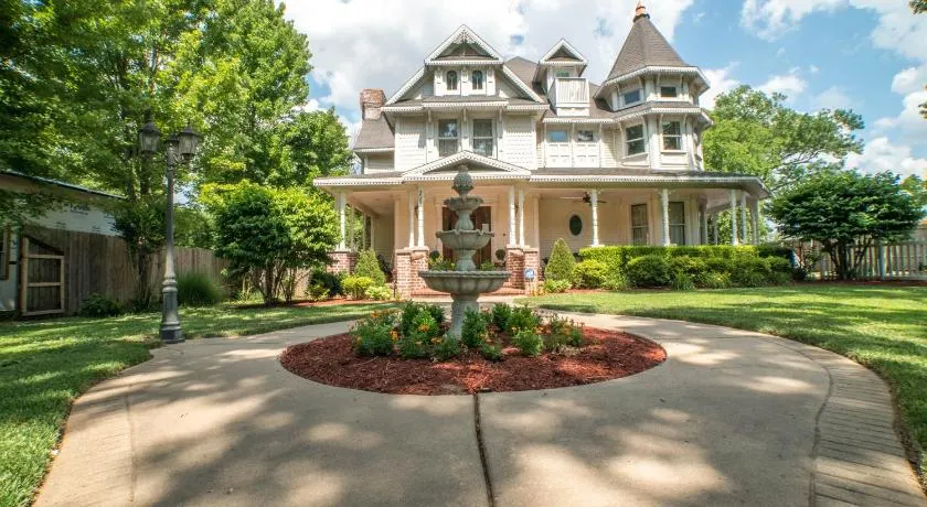 The Victoria Bed & Breakfast - Image 1