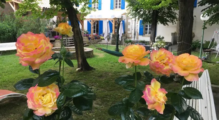 La Vie en Roses - Image 1