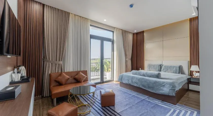 Loc Binh Hotel - Image 1