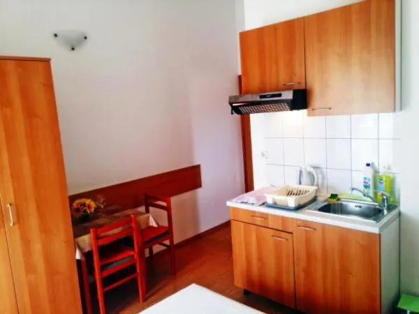 Apartments Eugen Pedisić - Image 1