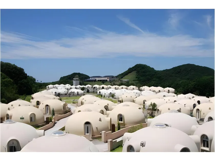 Toretore Village Nanki Shirahama - Image 1