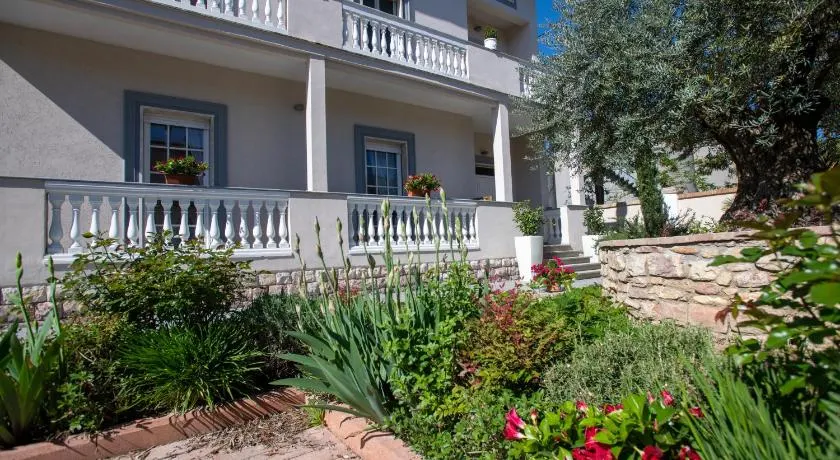 Villa Luce Assisi Rooms & Suites - Image 1