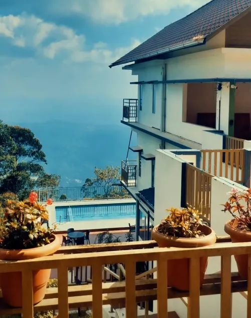 Sky Elanza with Swimming Pool - Image 1