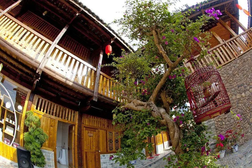 tulou club - Image 1