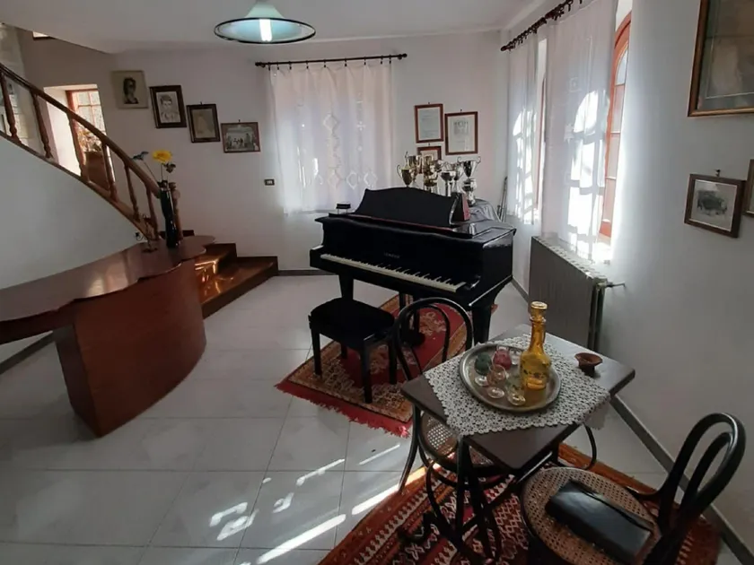 Charming Villa in Polizzi Generosa with Swimming Pool - Image 1