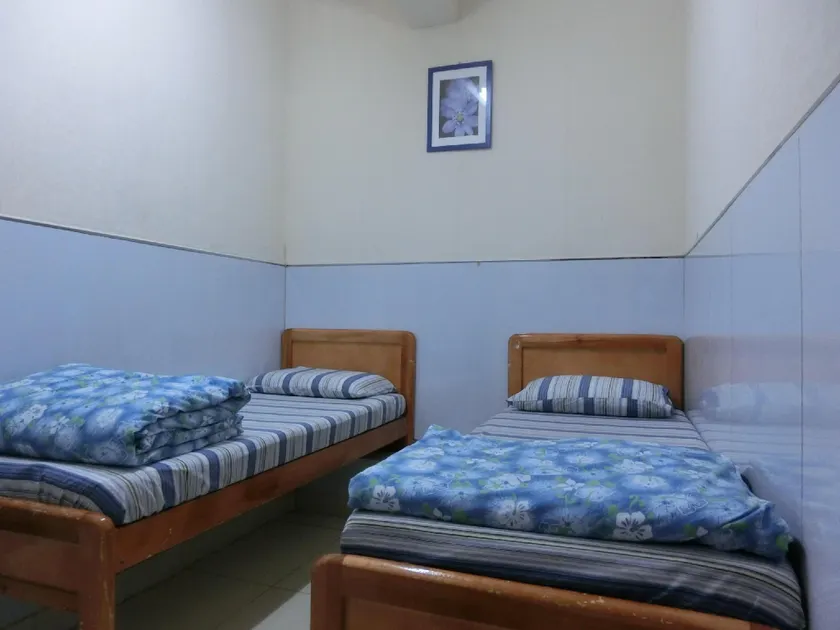 Dragon Hostel Hong Kong - Image 1