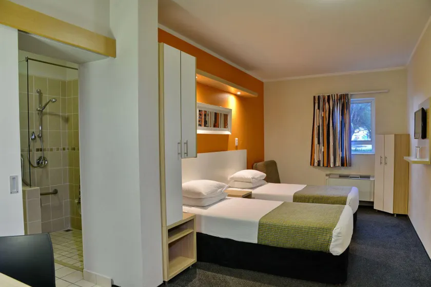 Road Lodge Rustenburg - Image 1