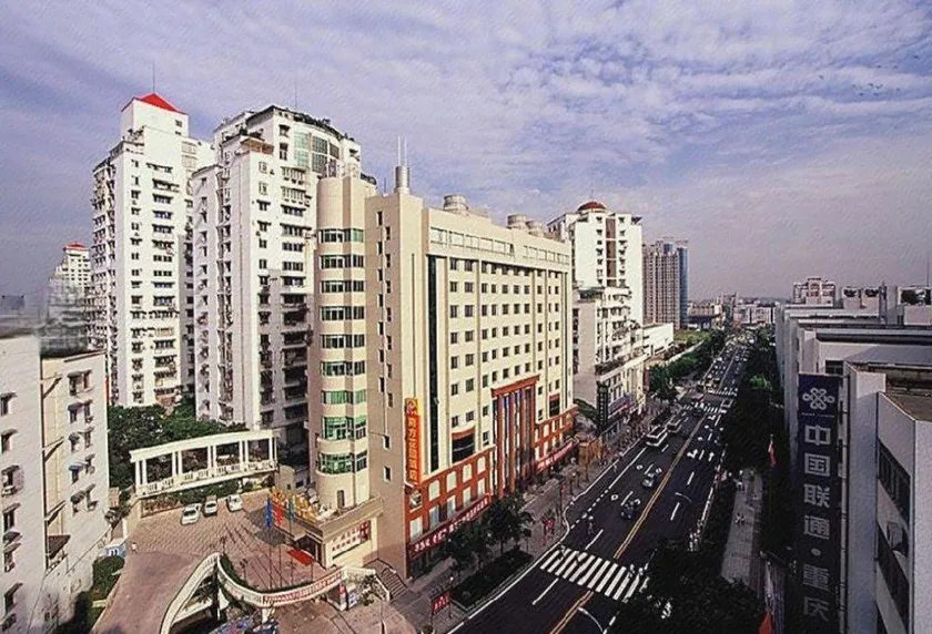South Garden Hotel - Image 1