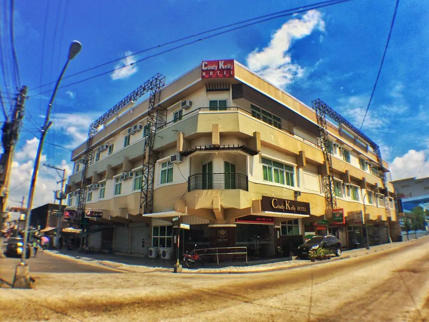 Cindy Kelly Hotel - Image 1