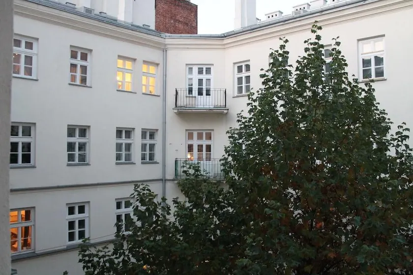 Exclusive Kamienica in Center - Image 1