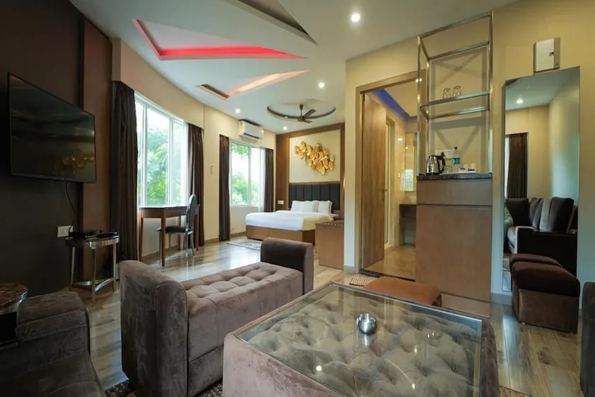 Club Nirvana Boutique Resort ( Pure-Veg) - Image 1