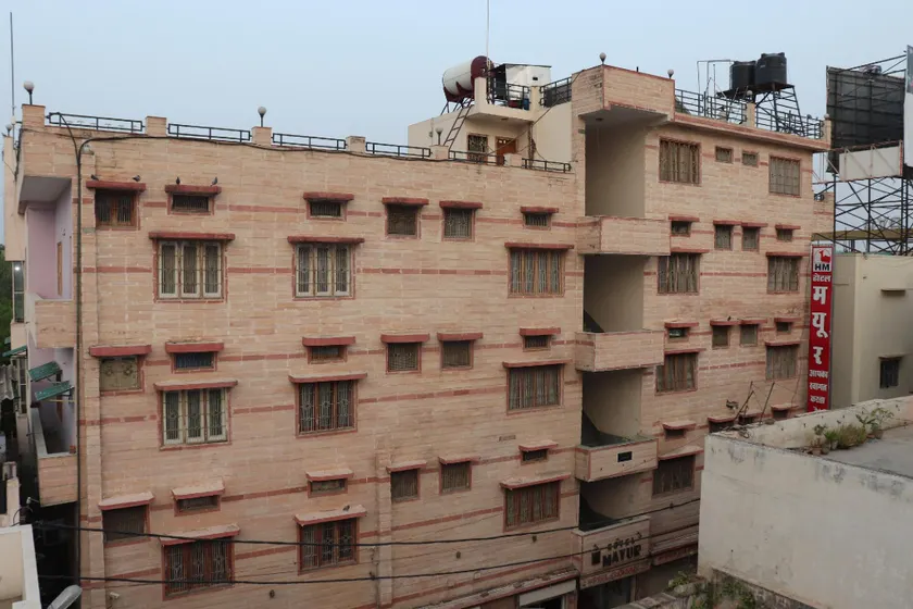 Hotel Mayur - Image 1