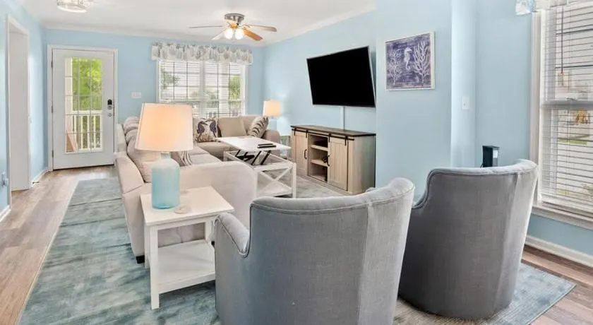 Serendipity by the Sea! Big, Comfortable Beach Stay in NMB - Image 1