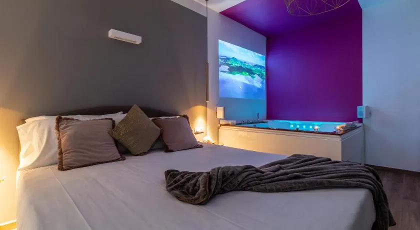 4 Star Suite SPA  - Image 1