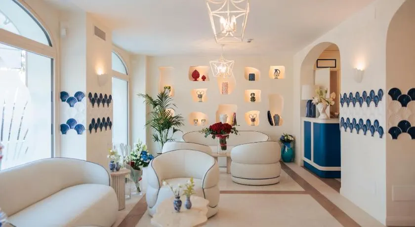 A'mare Boutique Hotel & Spa - Image 1