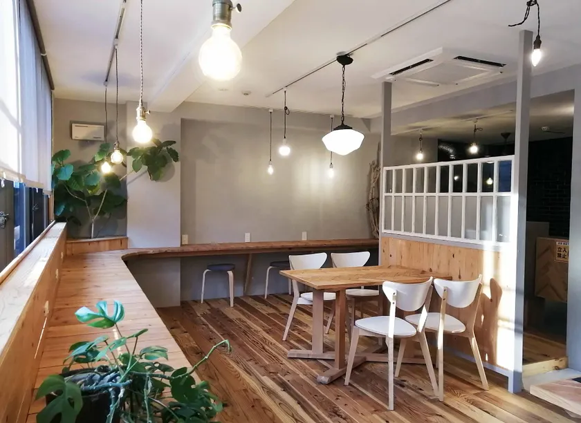 Ten to Sen Guesthouse - Image 1