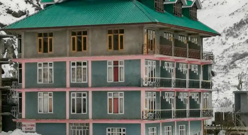 Hotel New Gyespa - Image 1