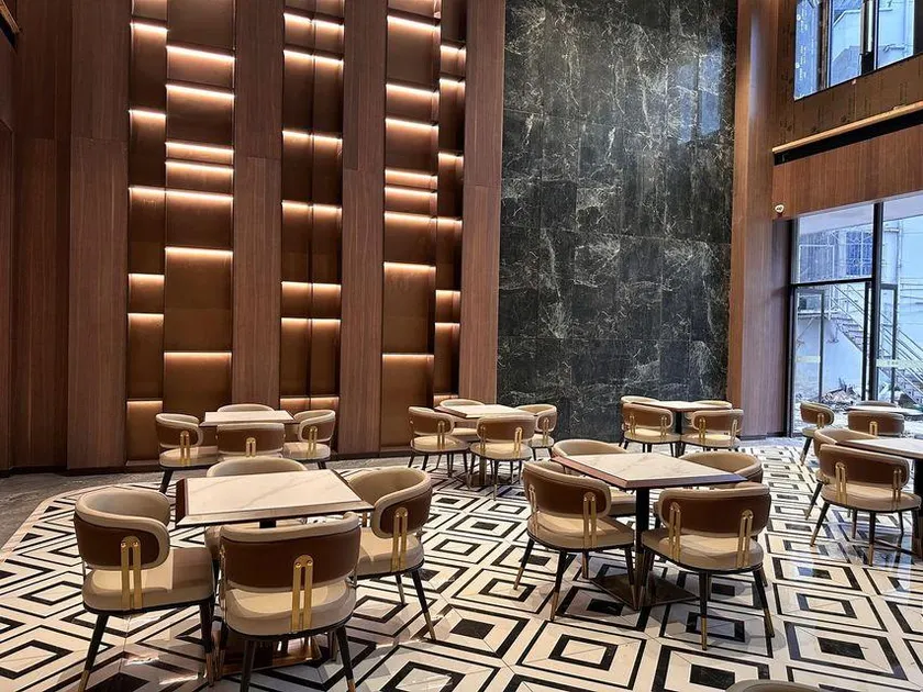 RADOW·JIANGJUN HOTEL - Image 1